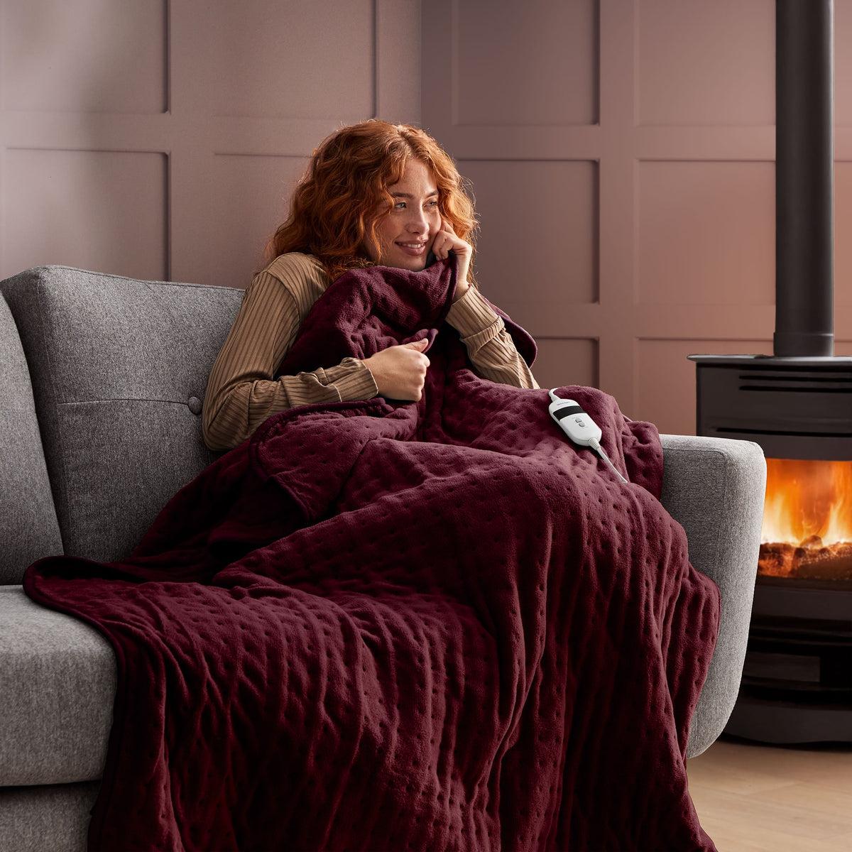 Silentnight Luxury Heated Throw Berry