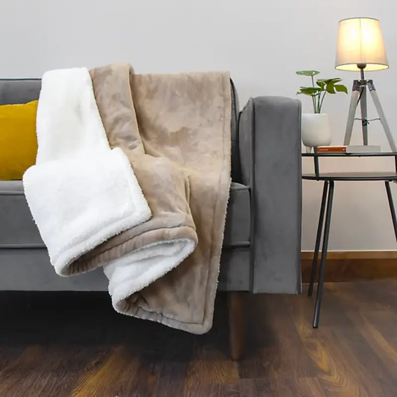 Bauer Luxury Beige Soft Touch Heated Throw