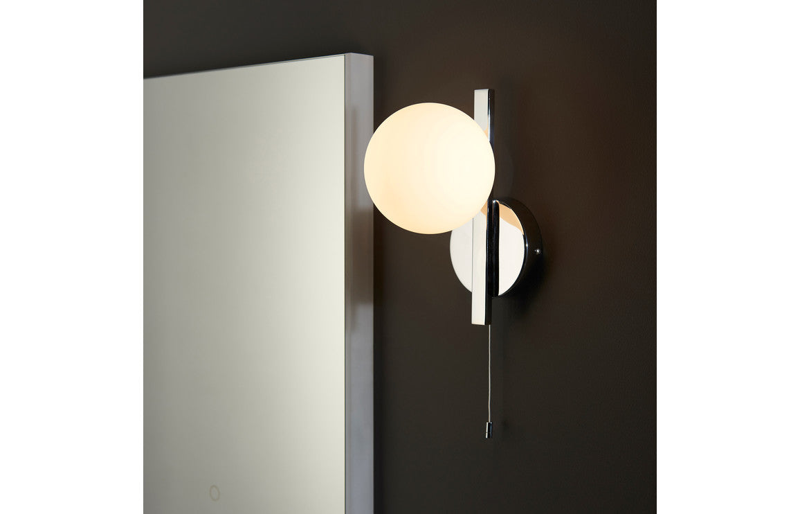 Hydrus Wall Light - Chrome