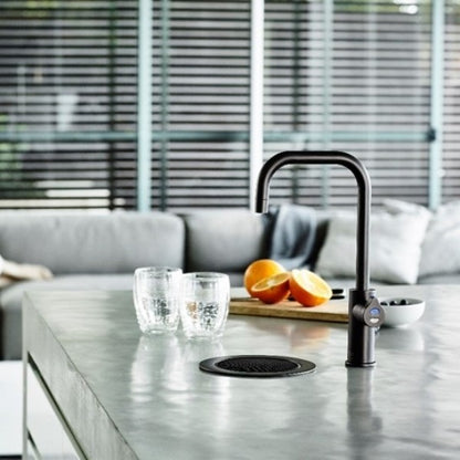 Zip HydroTap G4 Cube Boiling in Gloss Black