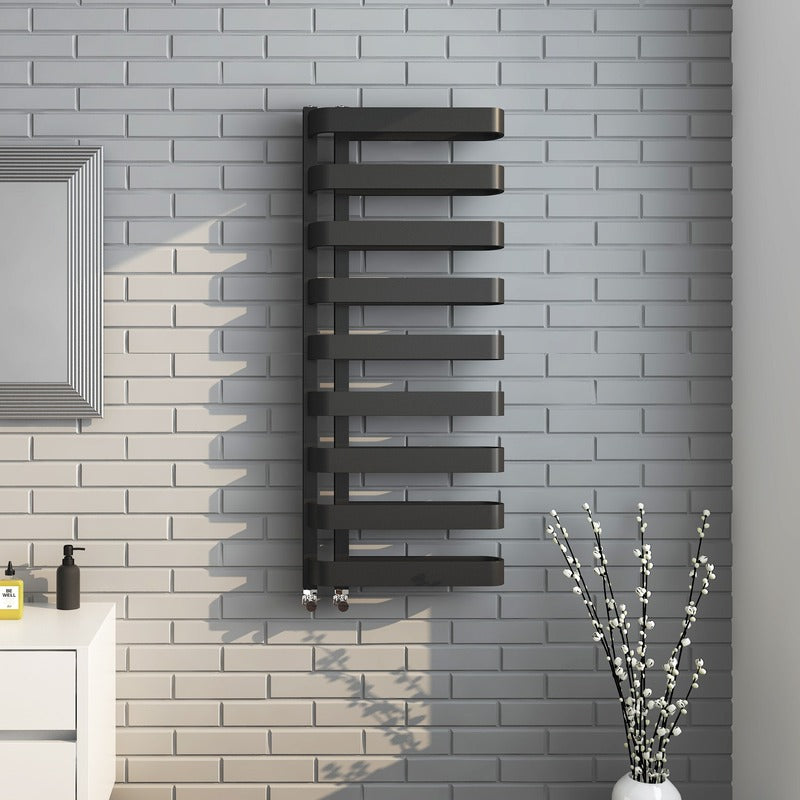 Luxe Towel Radiator
Black